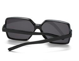 サングラス　韓国　新型トレンド　ブラック　眼鏡　伊達メガネ　紫外線対策