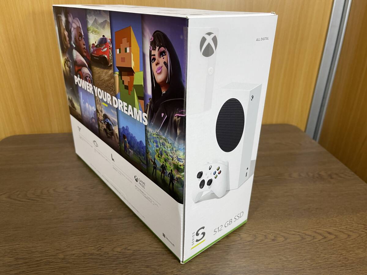 25) Microsoft Xbox Series S 512GB RRS-00015