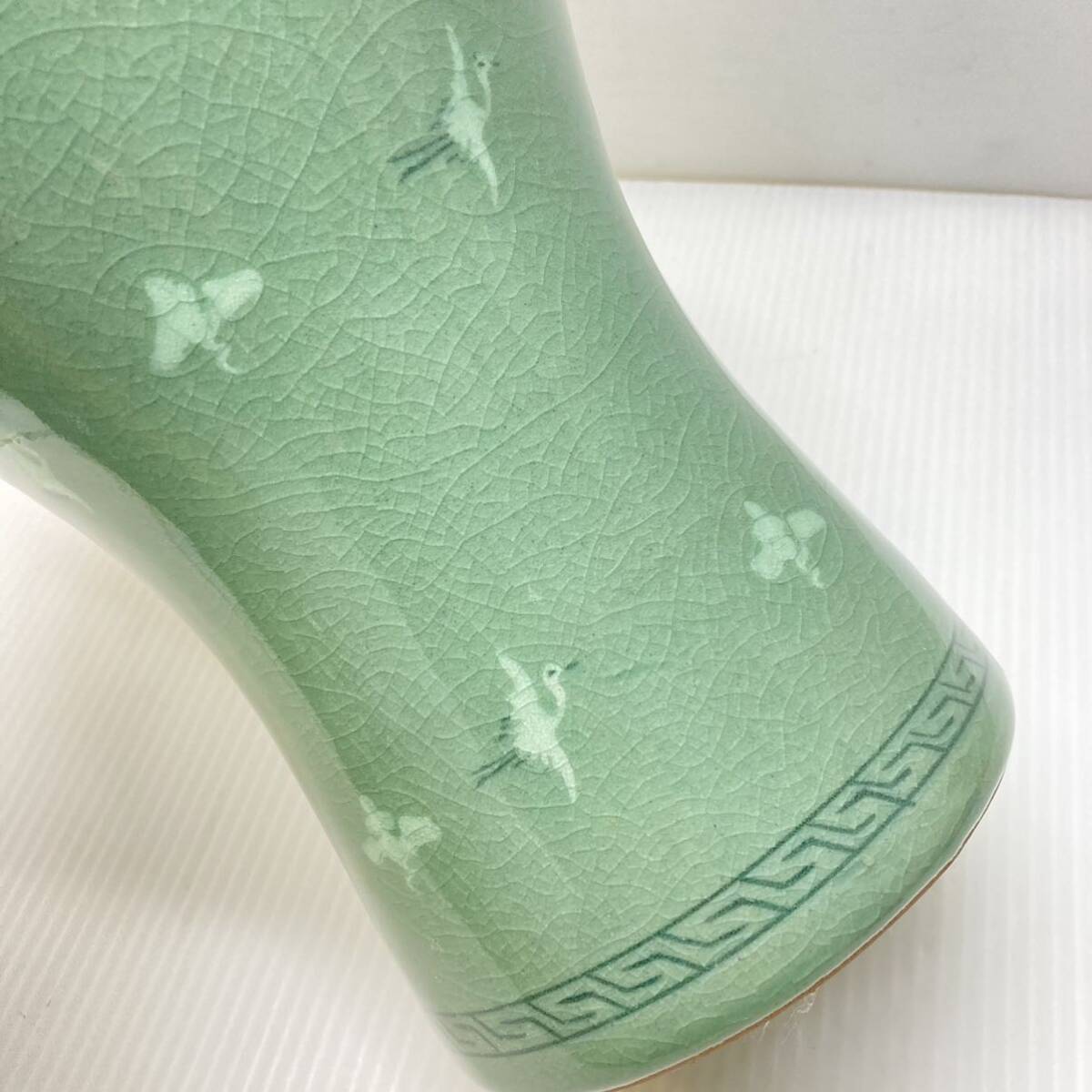 新品箱付き 新高麗陶磁器 安峰鶴 高麗花瓶 台付き花瓶 高級 緑系