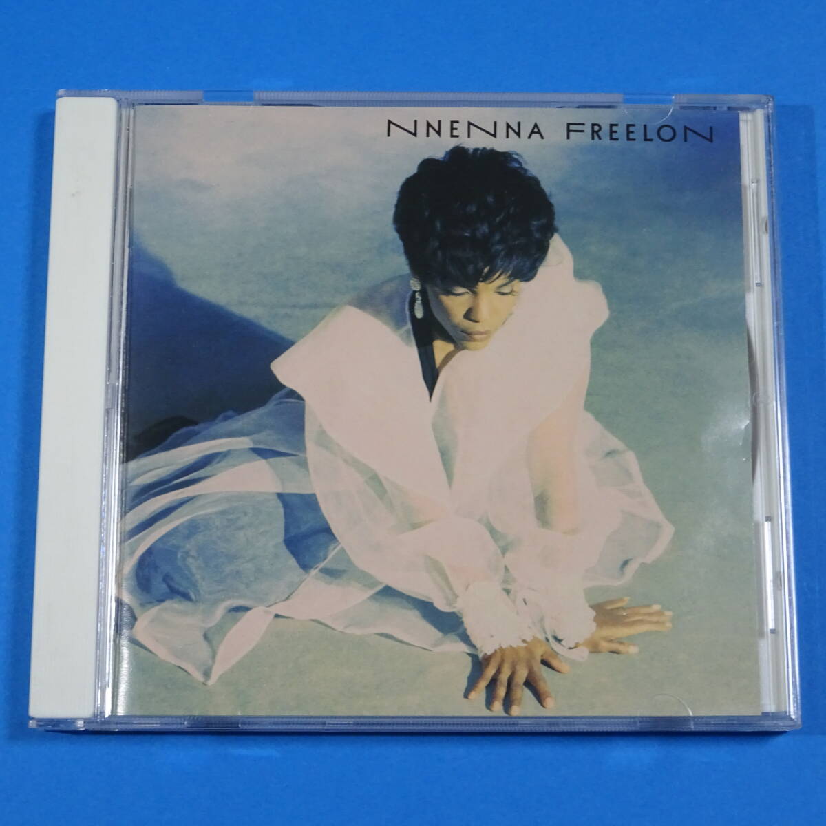 CD　ニーナ・フローリン　NNENNA FREELON【非売品 見本盤】1992年　日本盤　ジャズ　ヴォーカル_画像2