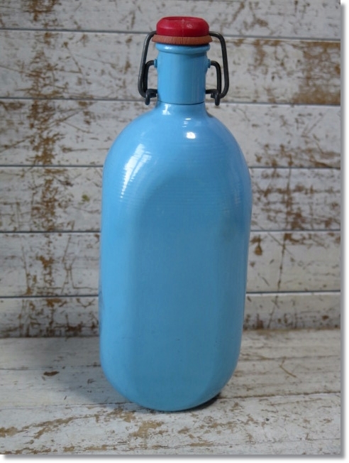 * rare Vintage LE GRAND TETRAS/ gran Tetra light blue red seal paper Logo aluminium flask bottle France made *