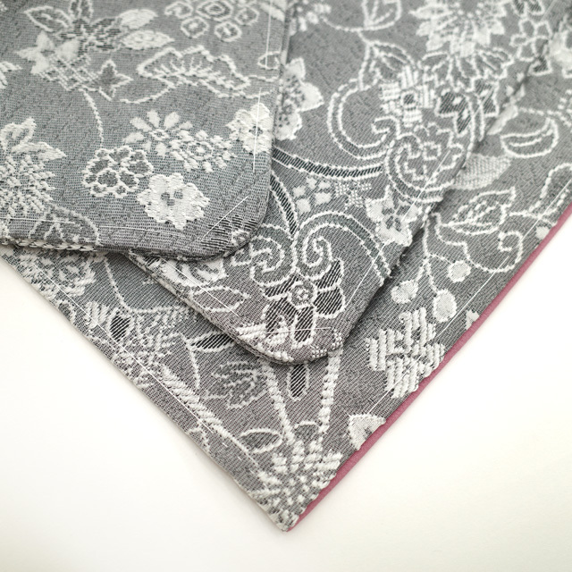 *....oy2818. fine pattern . kimono silk embroidery. like ground . solid . gray white . flower fine quality beautiful goods sale buy new old goods brand new 