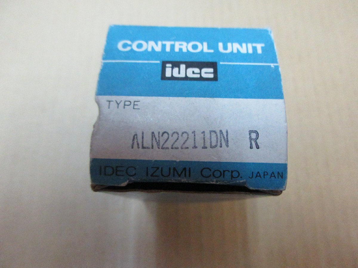 296　IDEC　照光押しボタンスイッチ　ALN22211DNR_画像4