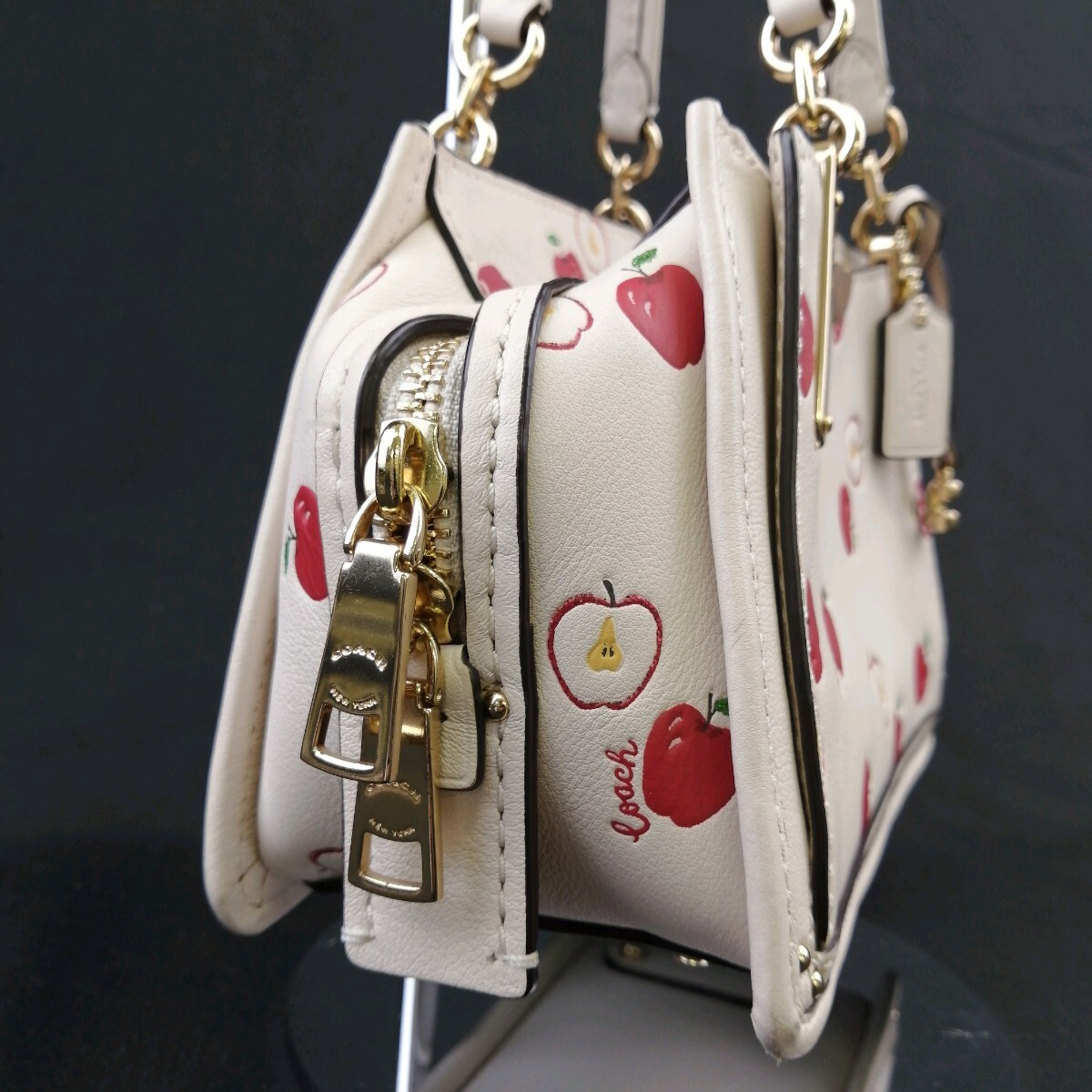 B Φ[ commodity rank :B] Coach COACH Apple motif Gold metal fittings leather 2way shoulder belt attaching handbag handbag tote bag woman bag 