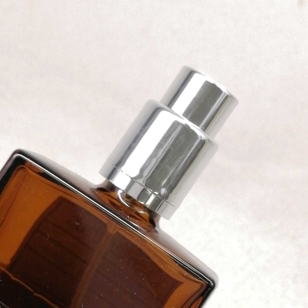 B 28 × 【 30ml 】 AUX PARADIS オゥ パラディ Osmanthus オスマンサス EDP オードパルファム SP スプレー 香水 フレグランス 日本製_画像4