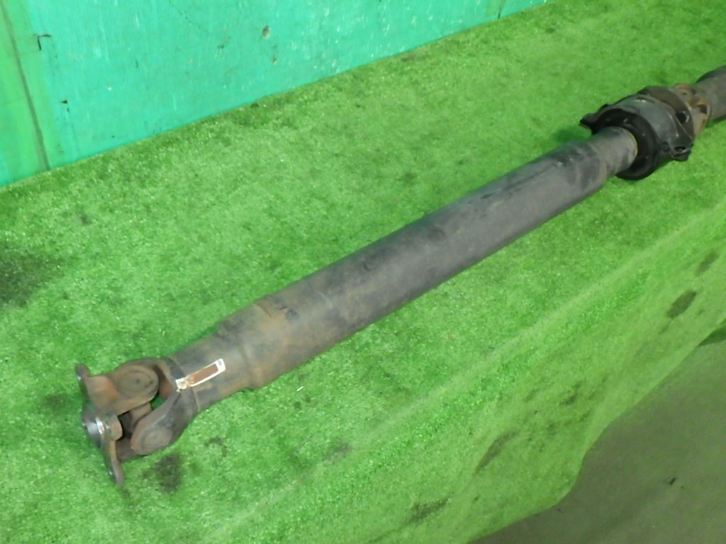  Skyline coupe [CPV35 latter term ] manual mission propeller shaft MT