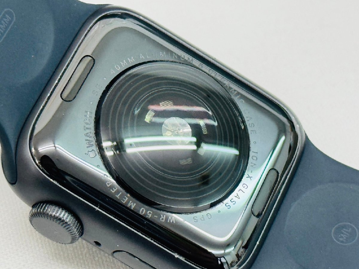 1円スタート アップルウォッチ Apple Watch SE 40ｍｍ GPS 32GB 初期化済 動作〇 充電ケーブル 付属 デジタル 時計 A2351 黒 ブラック_画像10