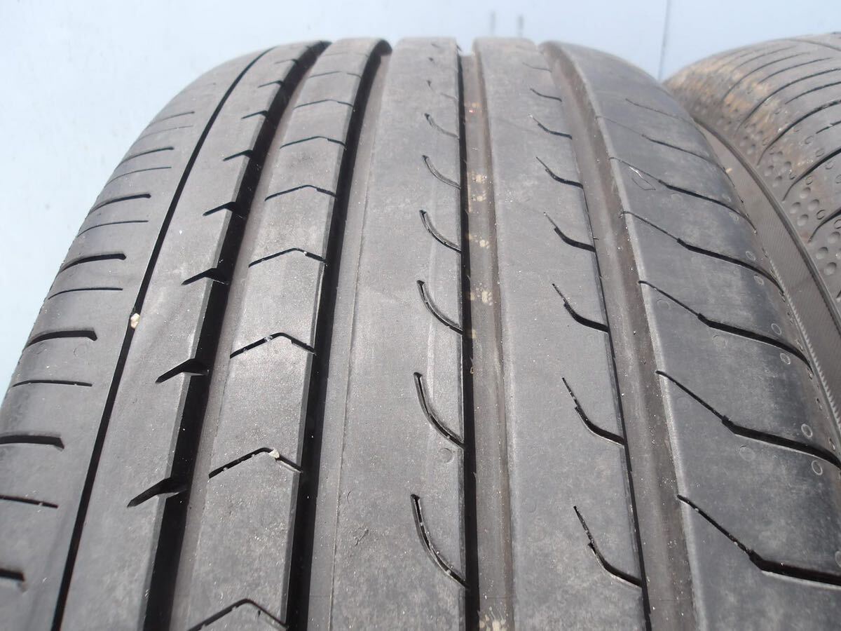 【即決送料無料] YOKOHAMA BLUEARTH RV-03 215/60r16. 4本セット2023年製 ★残9分山以上・バリ山の良品です！★の画像5