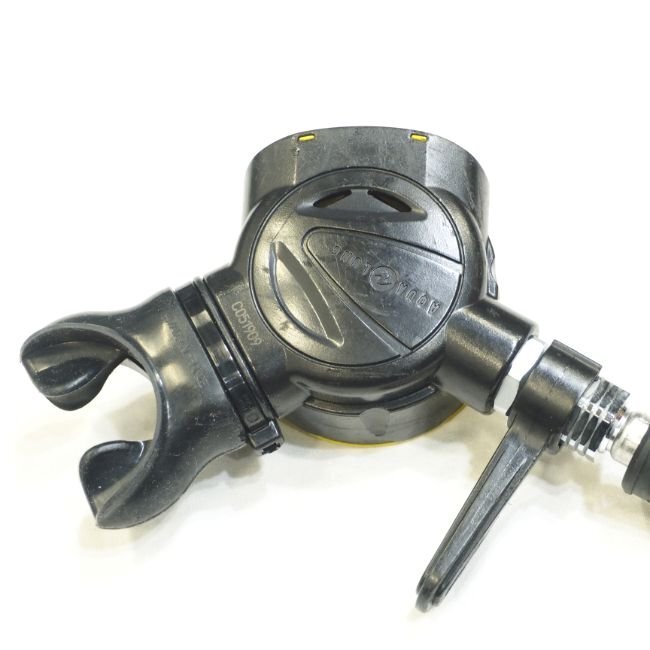  aqualung micro n light weight regulator set flex hose ( beautiful goods )