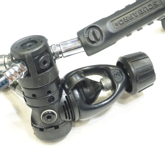  super light weight! Scubapro MK20UL R390 Ultra light regulator set 