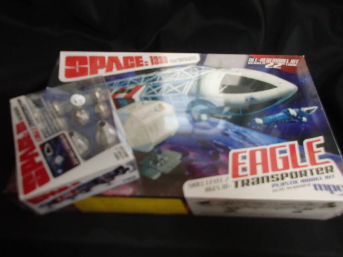 即決!スペース1999 1/48イーグル号&金属バーニアのセット