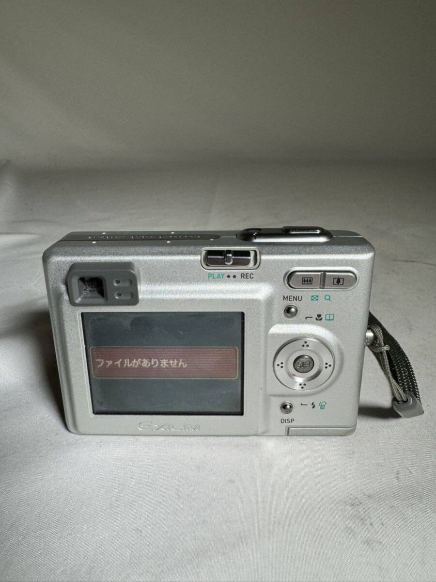 CASIO EXILIM 3.2 MEGA PIXELSシルバー　動作未確認　　YR-112_画像3