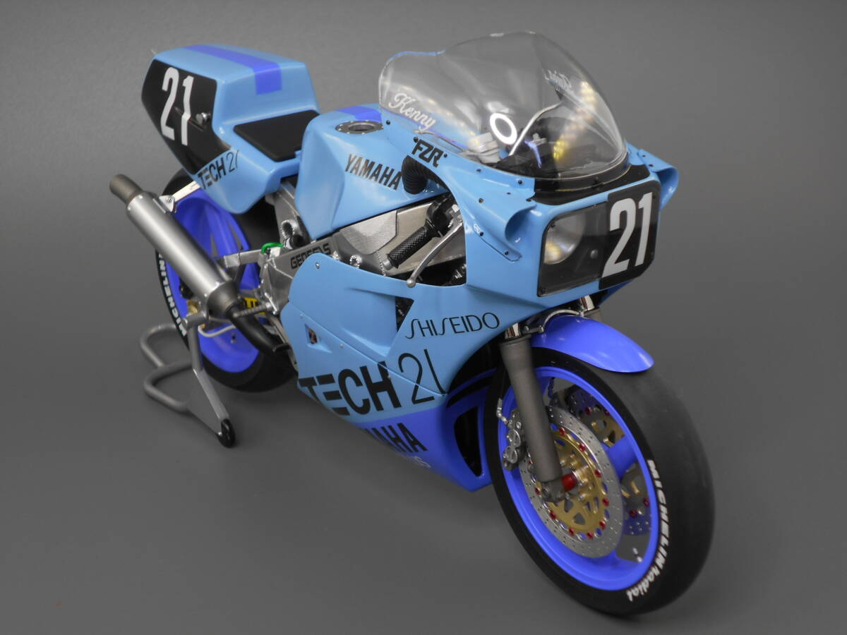 Yahoo!オークション - フジミ製 1/12 YAMAHA FZR750 TECH21 1985 Yahoo!オークション - フジミ製 1/12 YAMAHA FZR750 TECH21 1985