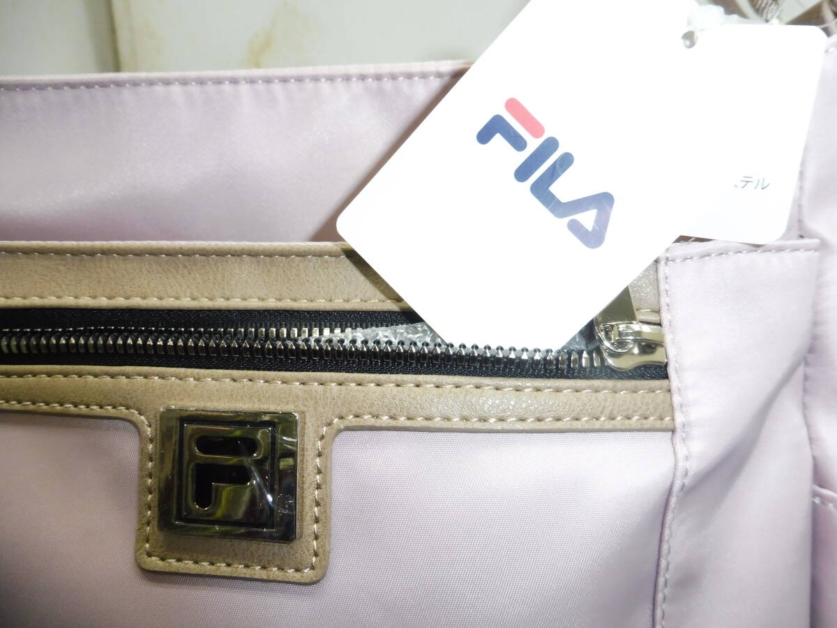 半額　新品　FILA　ショルダーバッグ 　ポケット　いっぱい　タグ_画像10