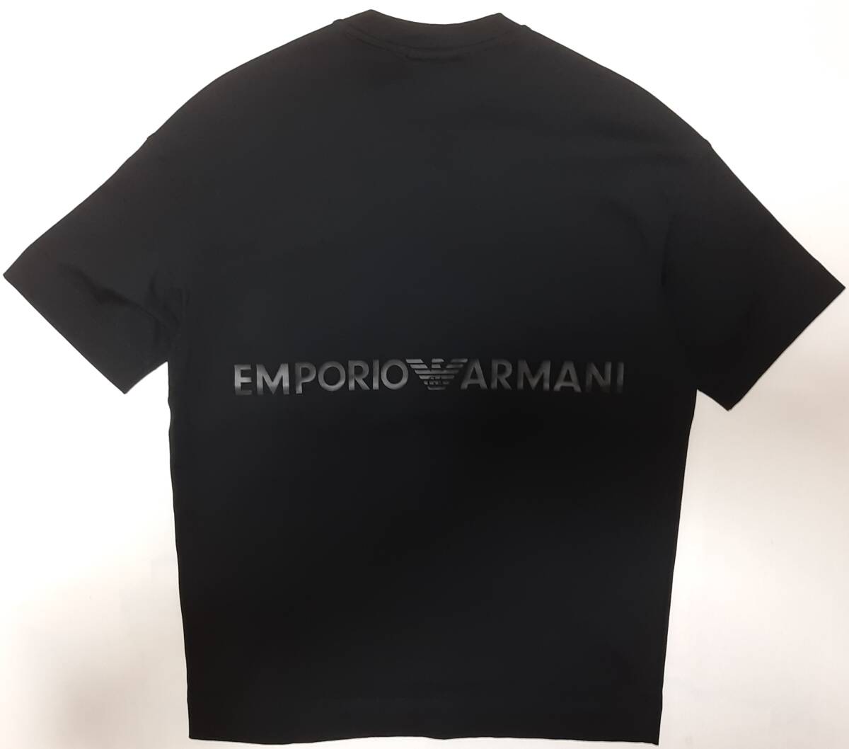 [新品]EMPORIO ARMANI　ヘビーウェイトのラバーロゴ入り【メンズ・ジャージ半袖Tシャツ】◆2023年春夏モデル　サイズ：M(48相当)　◆色：黒_画像2