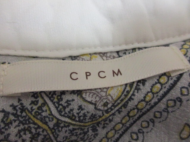 CPCM　グレー緑っぽい総柄★シャツ～カットソー_画像8
