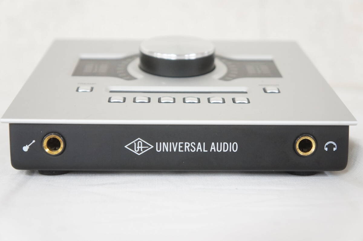UNIVERSAL AUDIO universal * audio apollo twin audio interface 6405106021