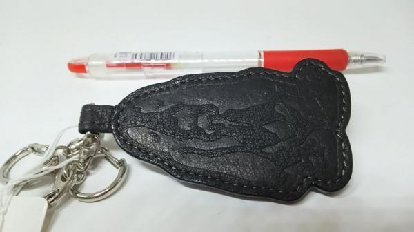 ★ハッシュパピー★革製 即決！【新品未使用】 ドッグマーク 犬　キーホルダー 本革 黒 格安！在庫処分！特価 セール！_画像3