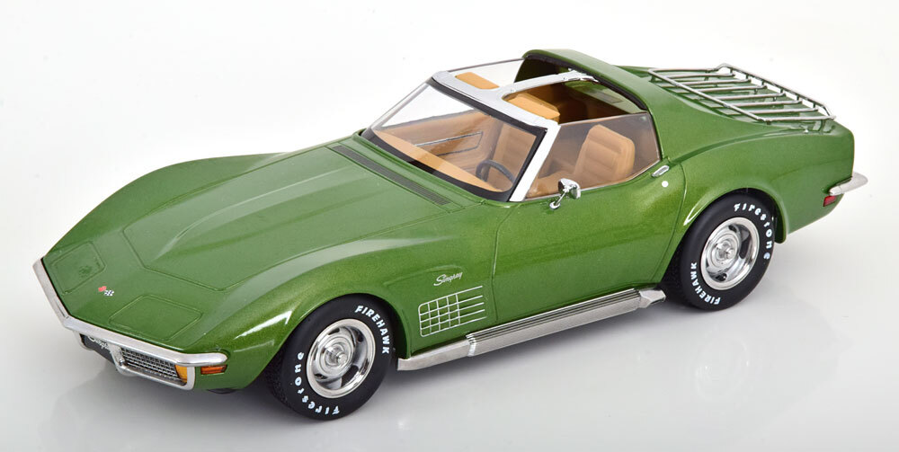 KK scale 1/18 Chevrolet Corvette C3 1972　ライトグリーン　ダイキャスト製　シボレー　コルベット_画像2