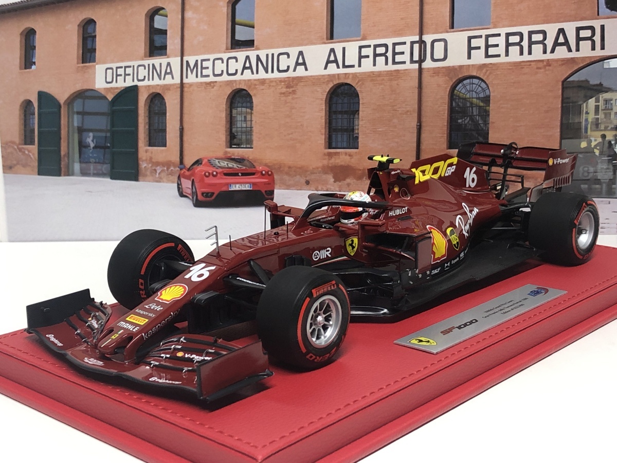 限定版　BBR Diecast 1/18 Ferrari SF1000 Gran Premio della Toscana フェラーリ ダイキャスト製　台座・ケース付　BBR161000DIE-21_画像1