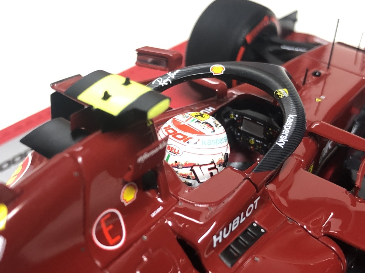 限定版　BBR Diecast 1/18 Ferrari SF1000 Gran Premio della Toscana フェラーリ ダイキャスト製　台座・ケース付　BBR161000DIE-21_画像10