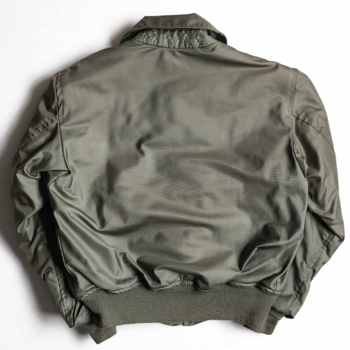 【雰囲気抜群】US ARMY USAF【80s CWU-45/P】 M フライトジャケット ミリタリー ワッペン 米軍 古着 2405216_画像2