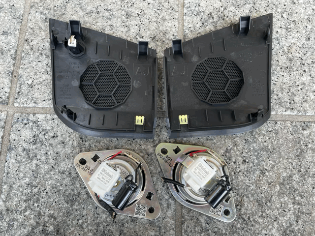 ★☆スバル レガシィ アウトバック BRG/BR9/BRF/BRM用純正オプションマッキントッシュ コンソールダッシュスピーカー左右 2/2☆★