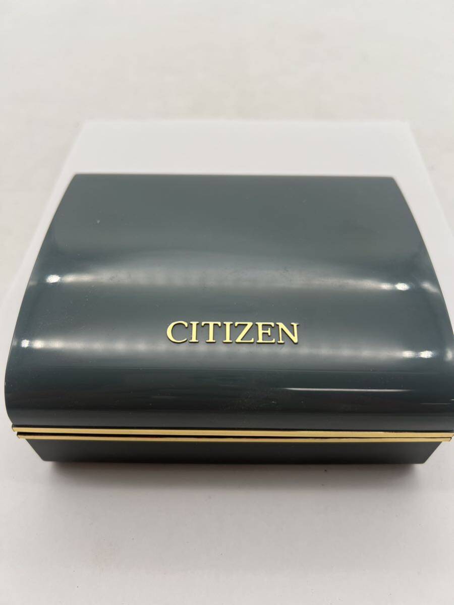 曽我部 4月 Ｎｏ．196 腕時計 CITIZEN シチズン C300-Q00842 腕時計 動作未確認 箱・ケース付き ブランド時計 シルバー系_画像9