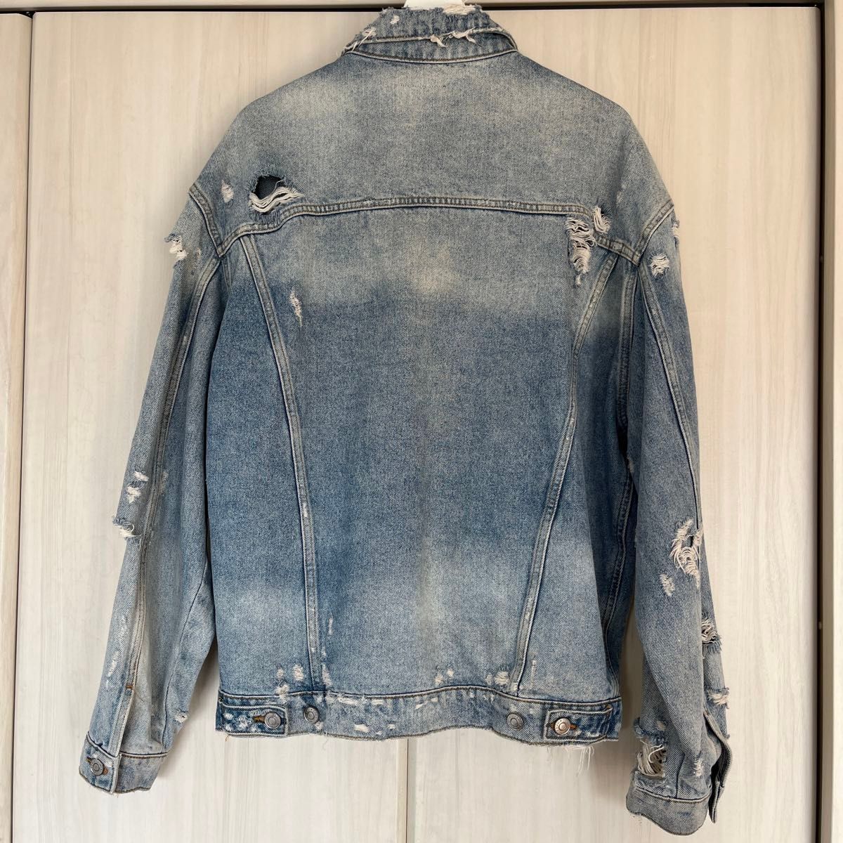ZARA ダメージ加工フォト デニム デニムジャケット ジャケット ZARA ダメージ加工フォト デニム デニムジャケット ジャケット