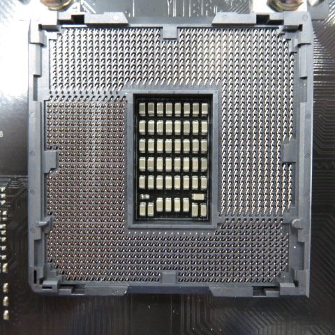 マザーボード ASRock B560M LGA1200 ジャンク P64868_画像2