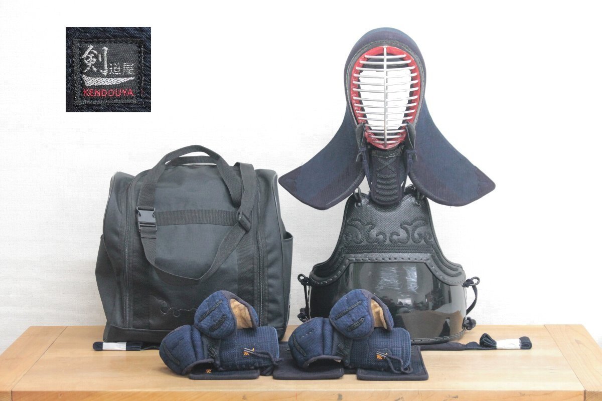 【予約販売】本 s7903◇防具一式◆剣道屋・小手2セット◆中学生や女子155cmくらい・面大きめ◆つむじ64.7cm(63.2cm)◆5mmミシンナナメ刺◆剣道 防具セット