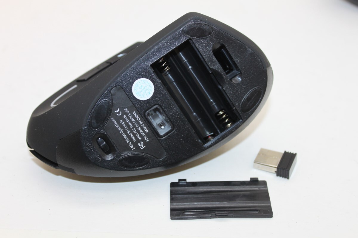 2個セット 手首の負担を軽減 2.4GHz Wireless Optical Mouse 無線 ワイヤレス マウス 2点 まとめて 動作品_画像10