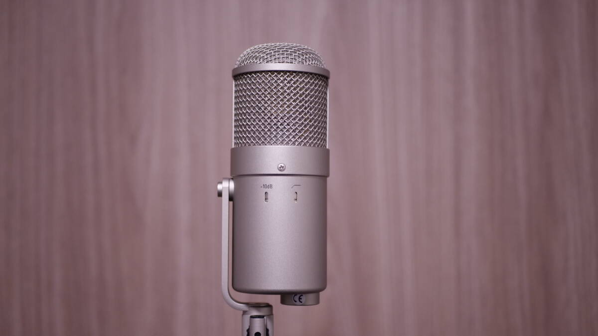 【美品】NEUMANN U47 fet_画像4