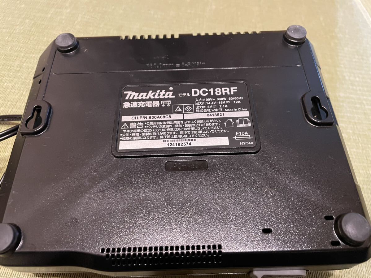 マキタ 急速充電器 DC18RF 18V makita USB端子付 新品未使用品_画像3