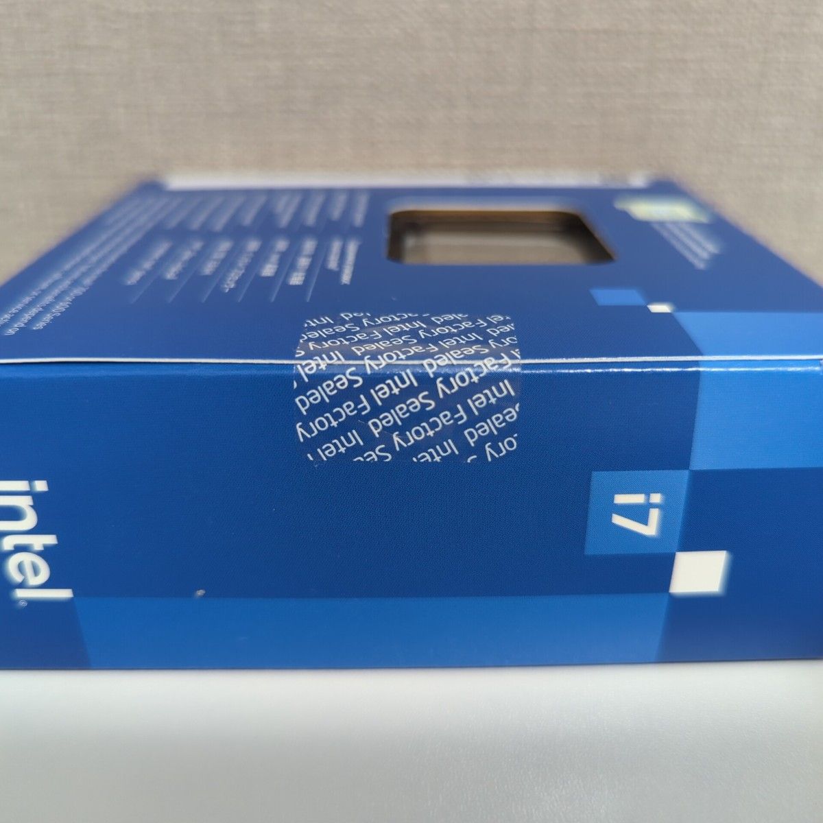 【未開封】intel core i7 13700K BOX 