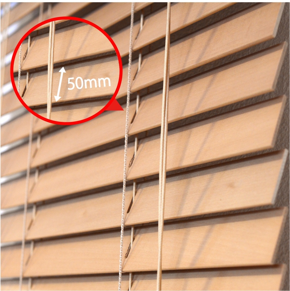 窓枠に合わせてサイズ加工が可能 高品質 木製 ウッド ブラインド オーダー可 スラット(羽根)幅50mm 幅41～50cm×高さ101～150cm_画像2
