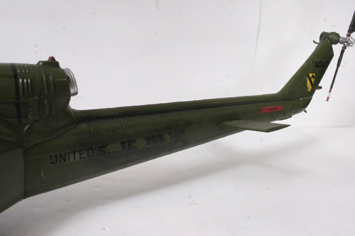 * secondhand goods *1/24 plastic model final product helicopter monogram UH-1!