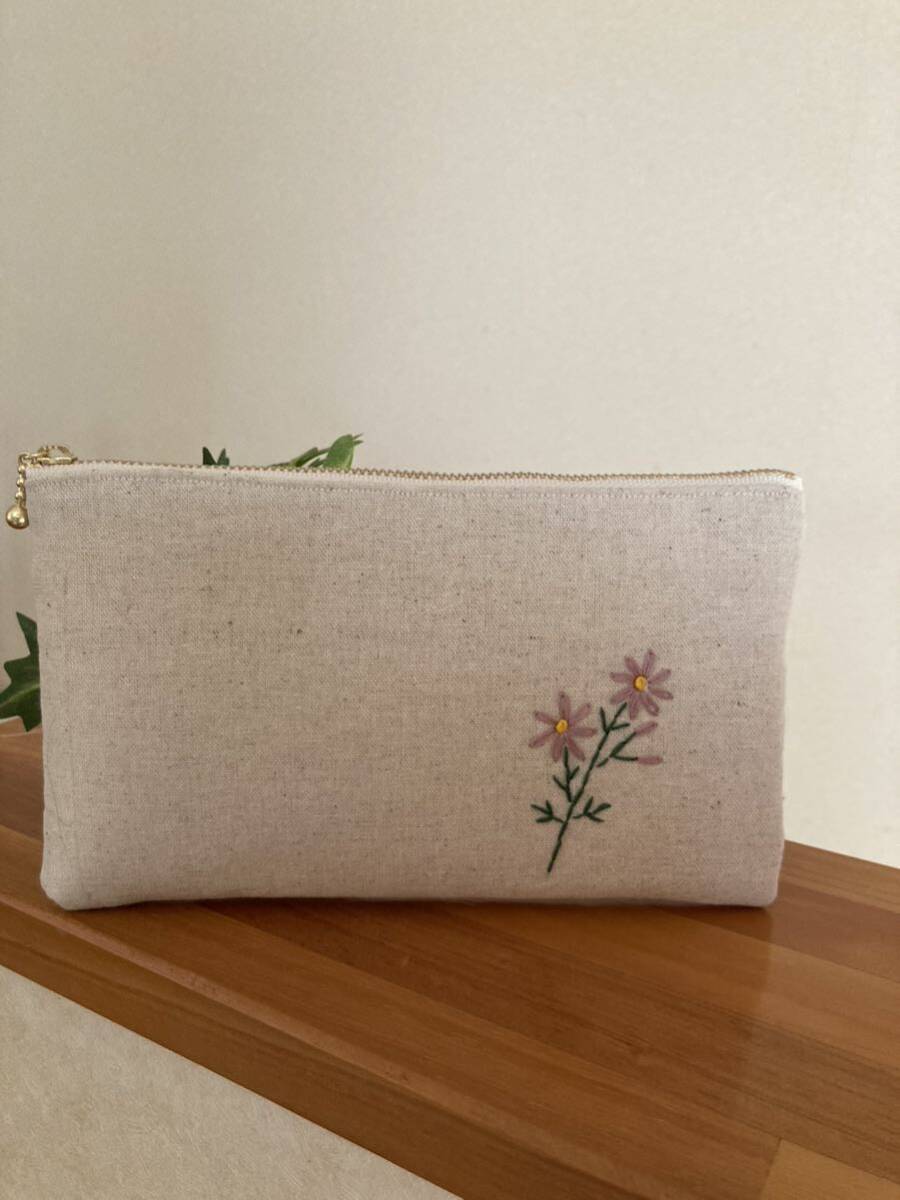  hand made hand embroidery pouch c