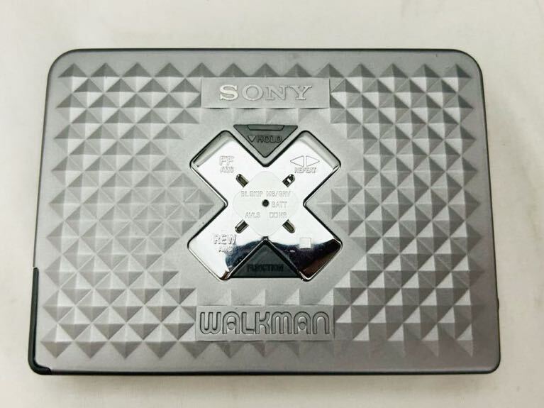 SONY ソニー WM-EX655 カセット ウォークマン WALKMAN シルバー ジャンク品 made in japan カセット テープ_画像1