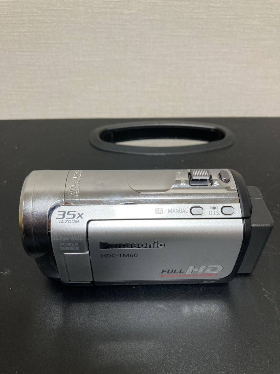 【動作未確認】Panasonic パナソニック HDC-TM60 S FULL HD 1920-1080 2010年製 35.7mm 5.0 mega pixel 中古の画像2