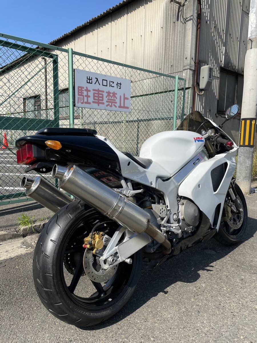 ホンダ　VTR1000SP1 SC45 25874㎞　エンジン実働　1000㏄　H12年登録　検査R7年2月まで　書類あり 大阪より 売り切り_画像6