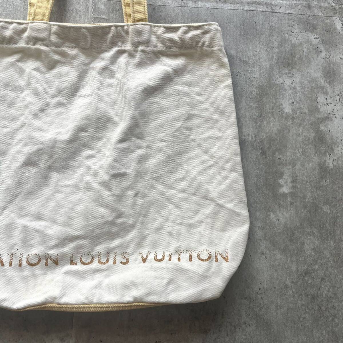 LOUIS VUITTON フォンダシオン ルイヴィトン キャンバス トートバッグ 美術館 限定の画像4