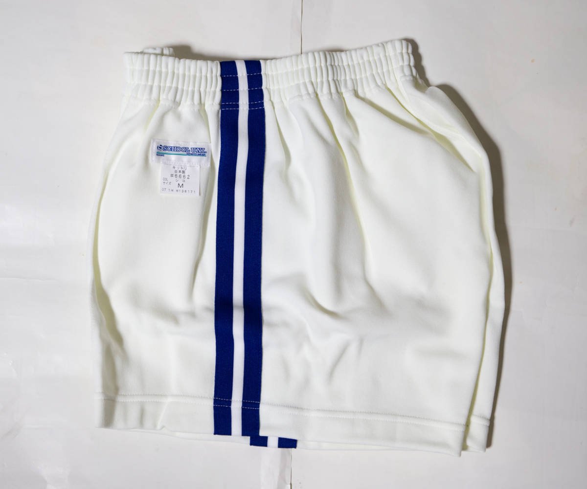 体操服 スクールユニ ジャージ短パン 白×青2本線 M 未使用品即決 体操服 スクールユニ ジャージ短パン 白×青2本線 M 未使用品即決