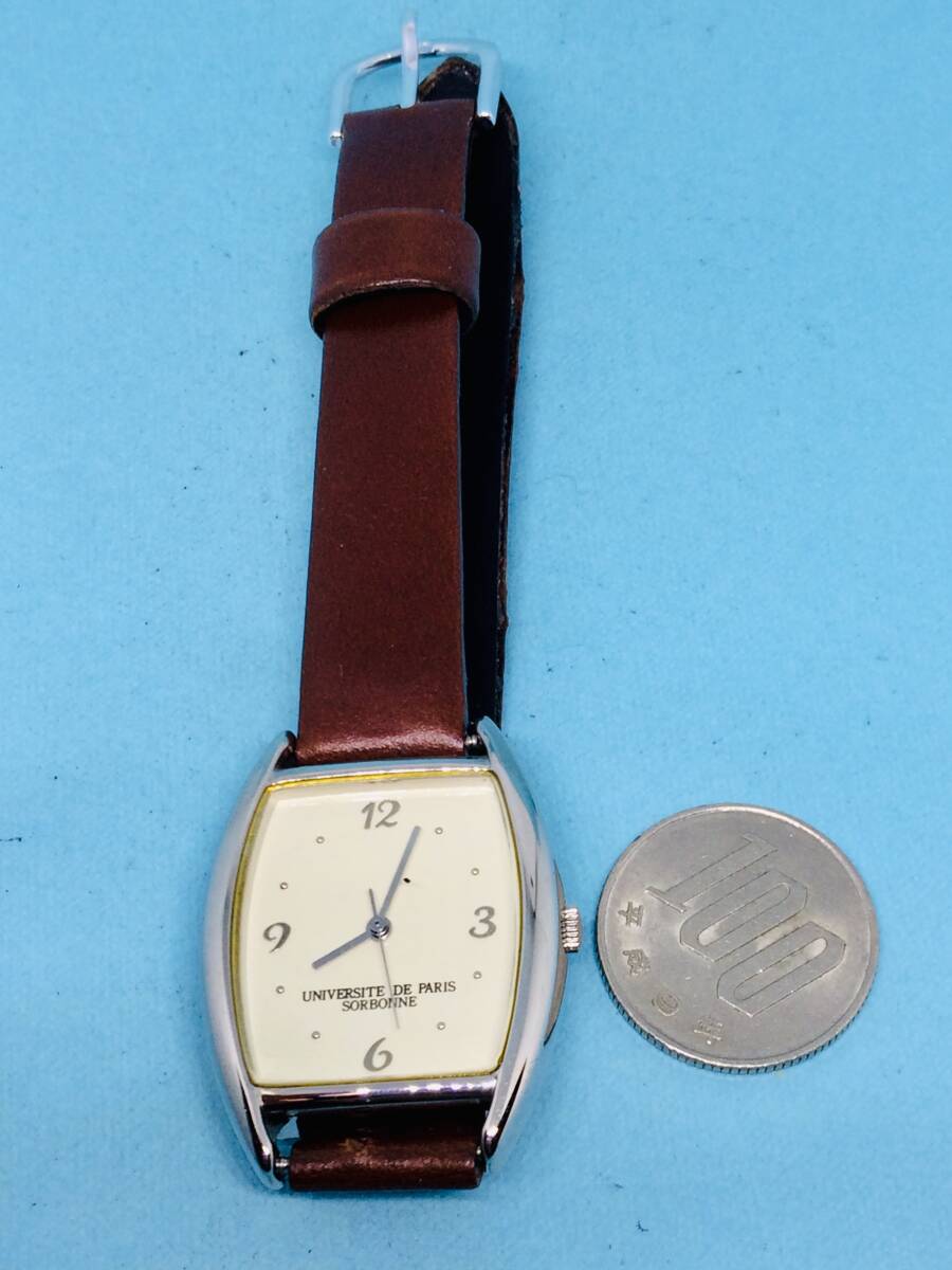 (G32)気品の時計(*'▽')ユニバーシティ・デパリ・ソルボンヌ（電池交換済）シルバーレディス腕時計USED（送料全国一律185円）素敵な時計。_ユニバーシティでお洒落を楽しんで下さい。