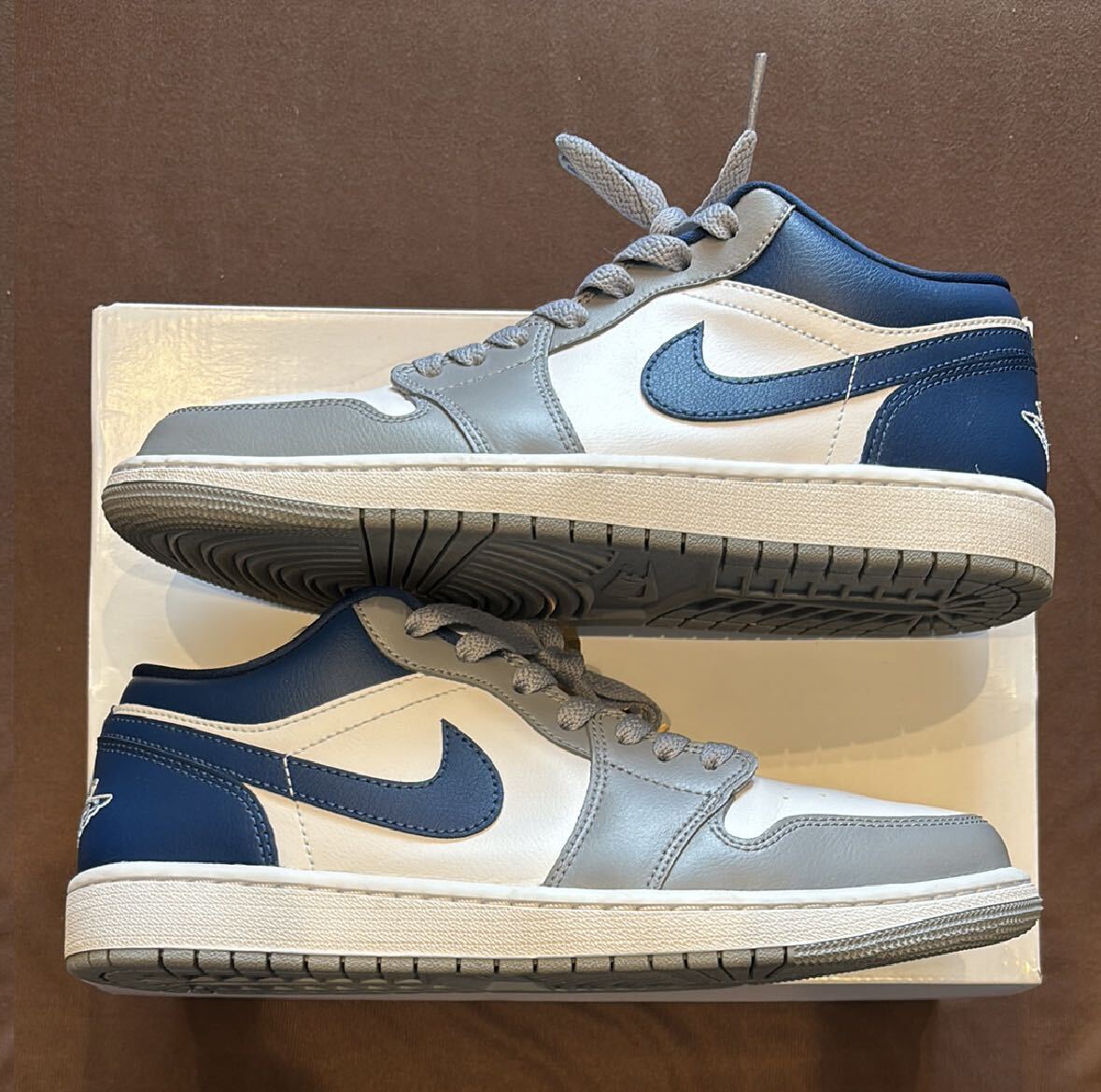 NIKE WMNS AIR JORDAN 1 LOW Grey and Blue 27.5cm 美品 ウィメンズ エアジョーダン1 ロー グレー　ブルー ナイキ_画像3