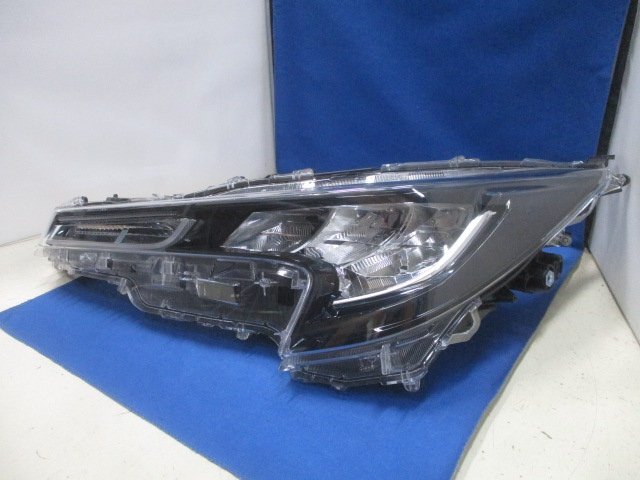 トヨタ　カローラ/カローラツーリング/G-X・S　ZWE211/ZRE212　左ライト/左ヘッドライト　LED　純正　KOITO 12-633 【U】 511132_画像8