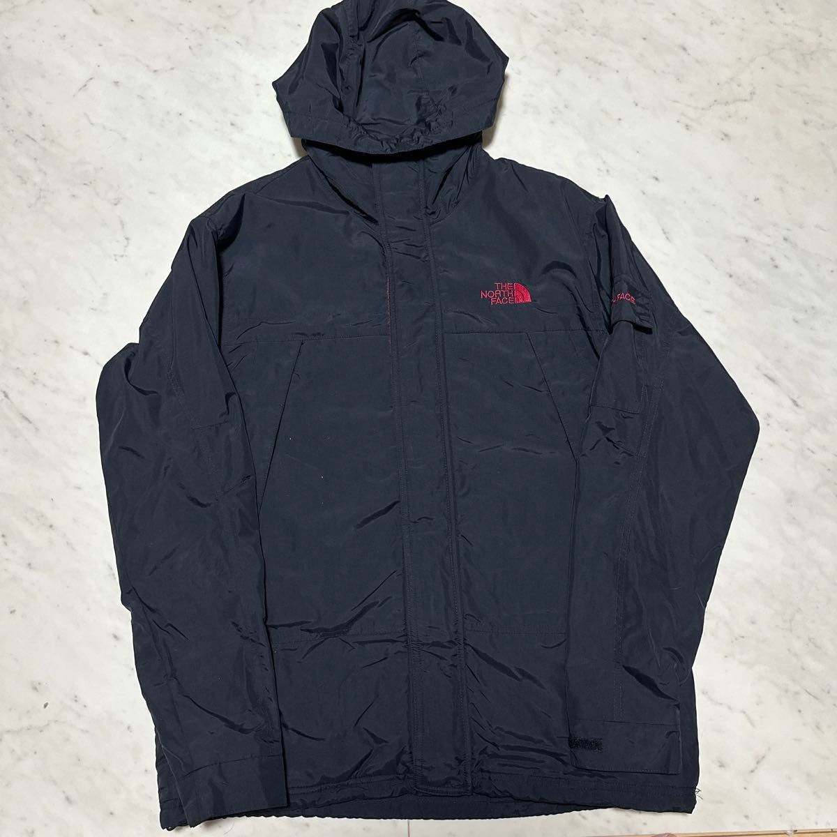 日本未発売　レアカラー　肩タグ　 THE NORTH FACE ノースフェイス マウンテンパーカー 腕ロゴ　裏地チェック柄　赤刺繍