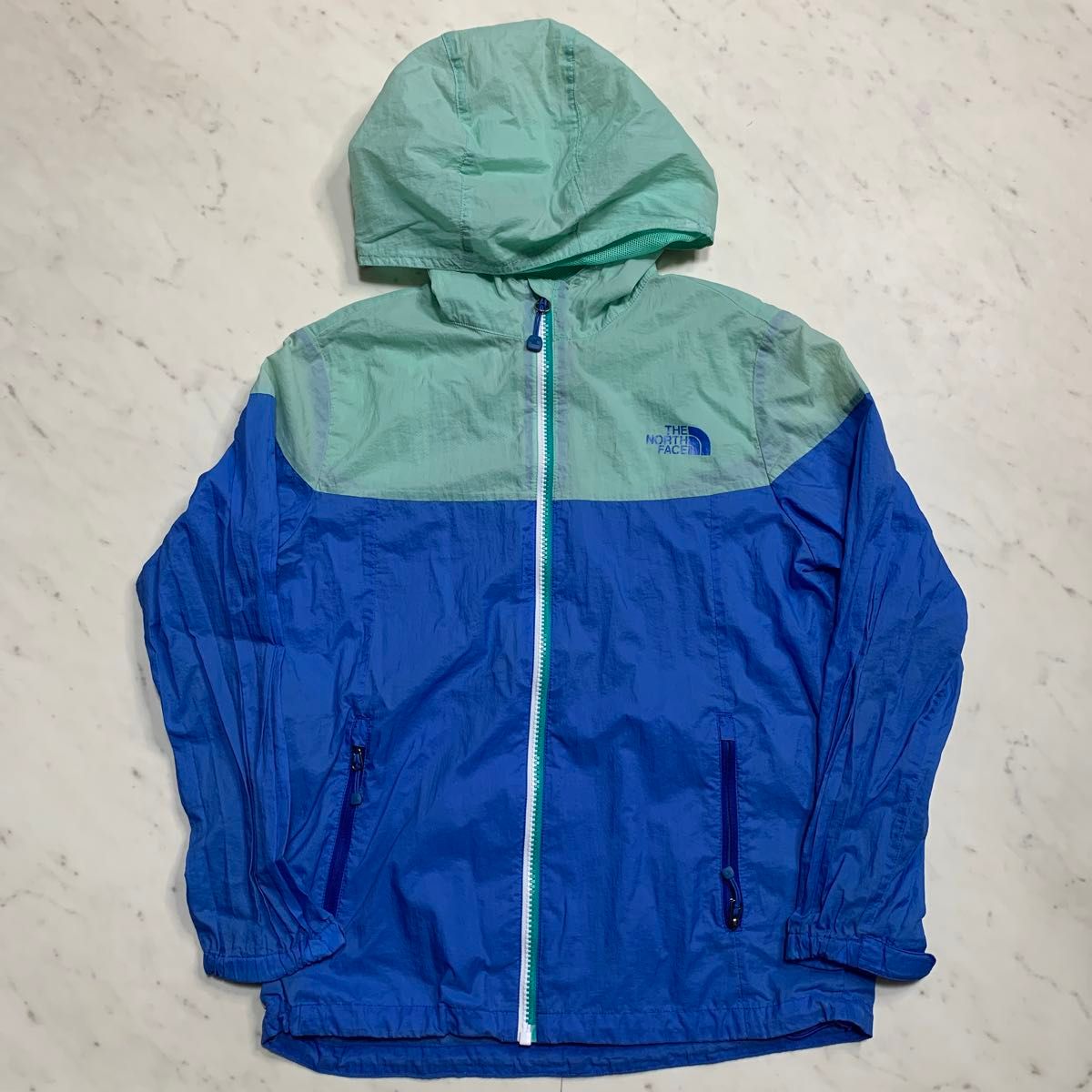 THE NORTH  FACE キッズ　ブルー　バックプリント