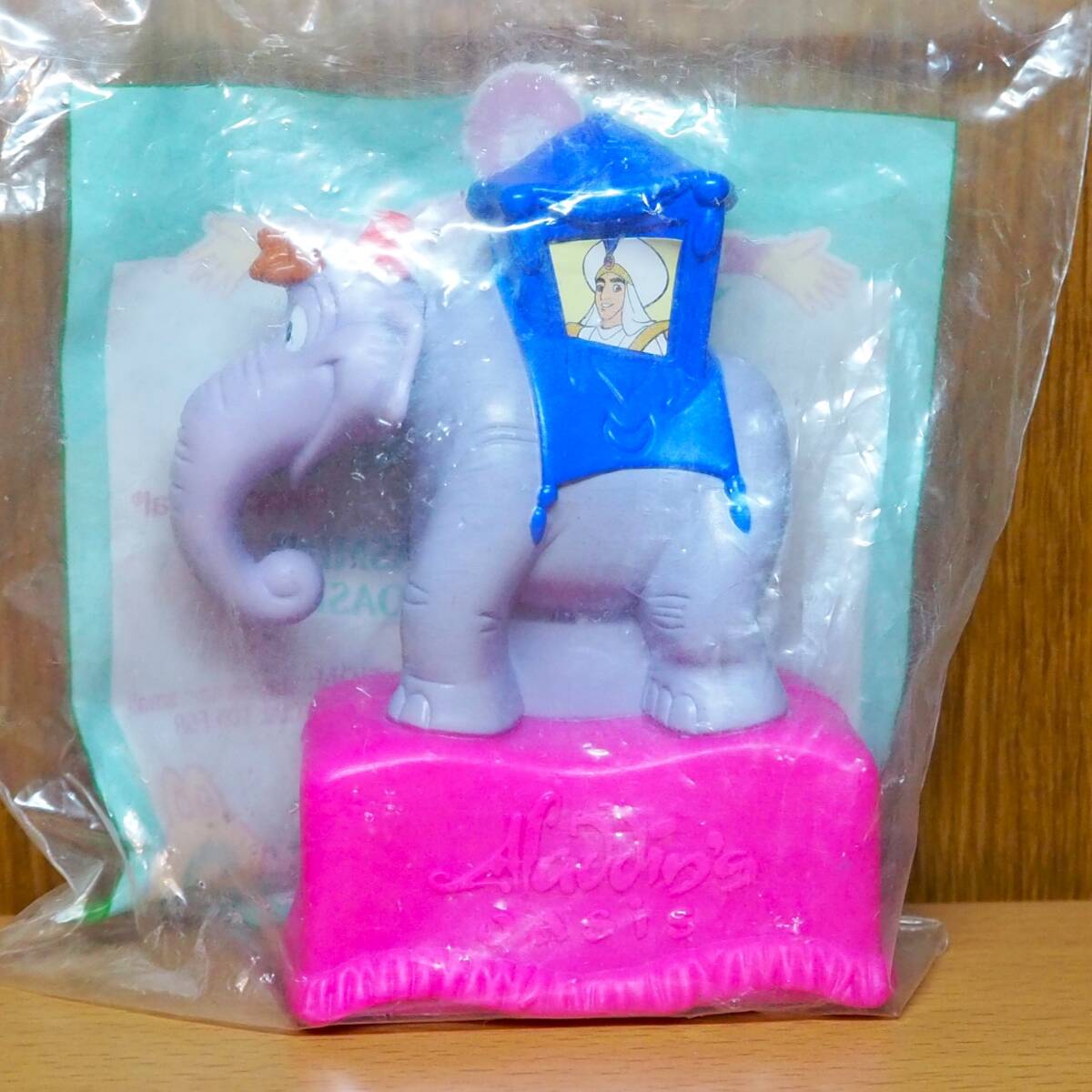  Disney Aladdin figure elephant .. is seen McDonald's unopened 1994mi-ru toy Ame toy happy mi-ru