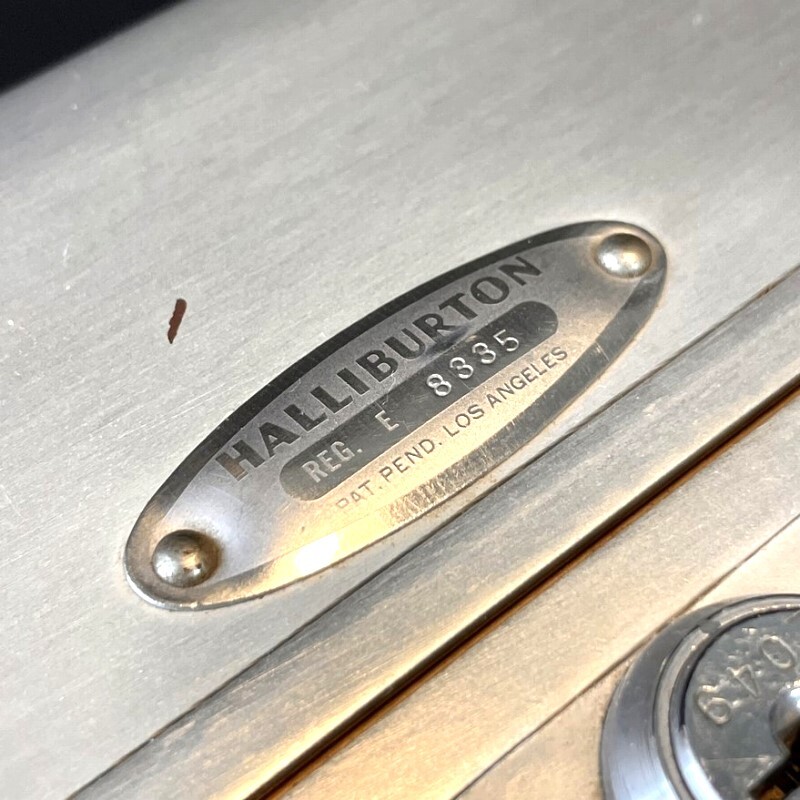 希少の銀ハリ 50s HALLIBURTON ゼロハリバートン ビンテージ 希少の銀ハリ 50s HALLIBURTON ゼロハリバートン ビンテージ